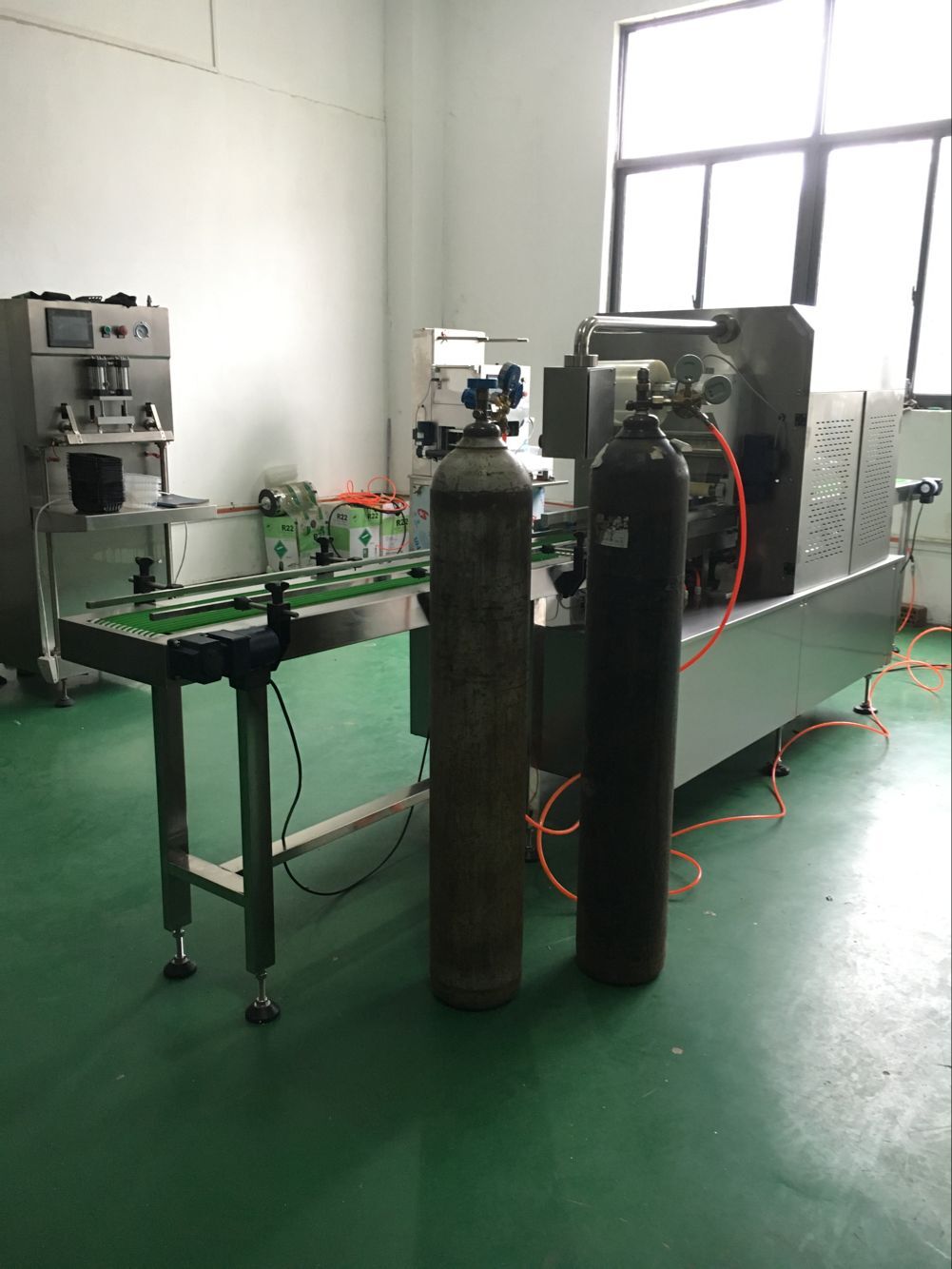 氣調鎖鮮包裝機.jpg